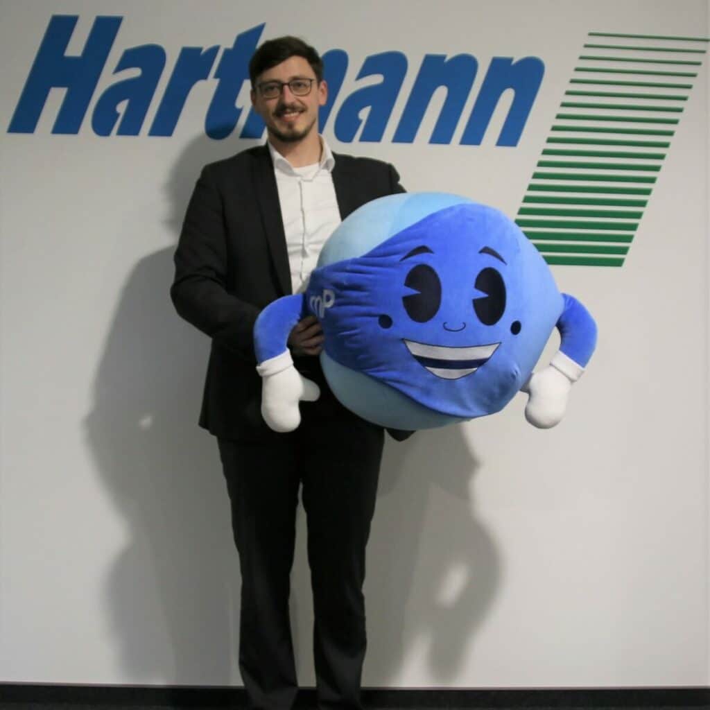 Paul Hartmann, CEO Hartmann GmbH mit Emil